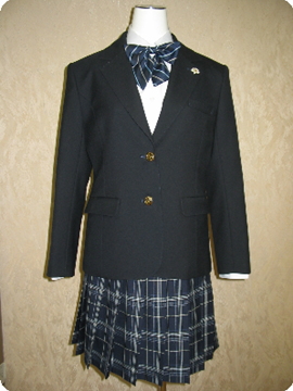 女子冬服　写真1