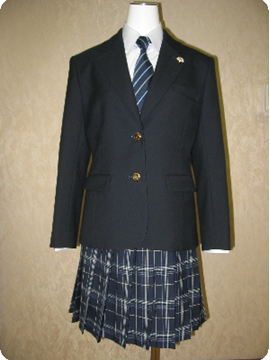 女子冬服　写真2